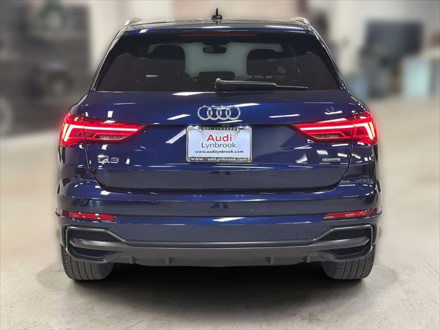 Used 2022 Audi Q3 2.0T Premium w/ Convenience Package image 5