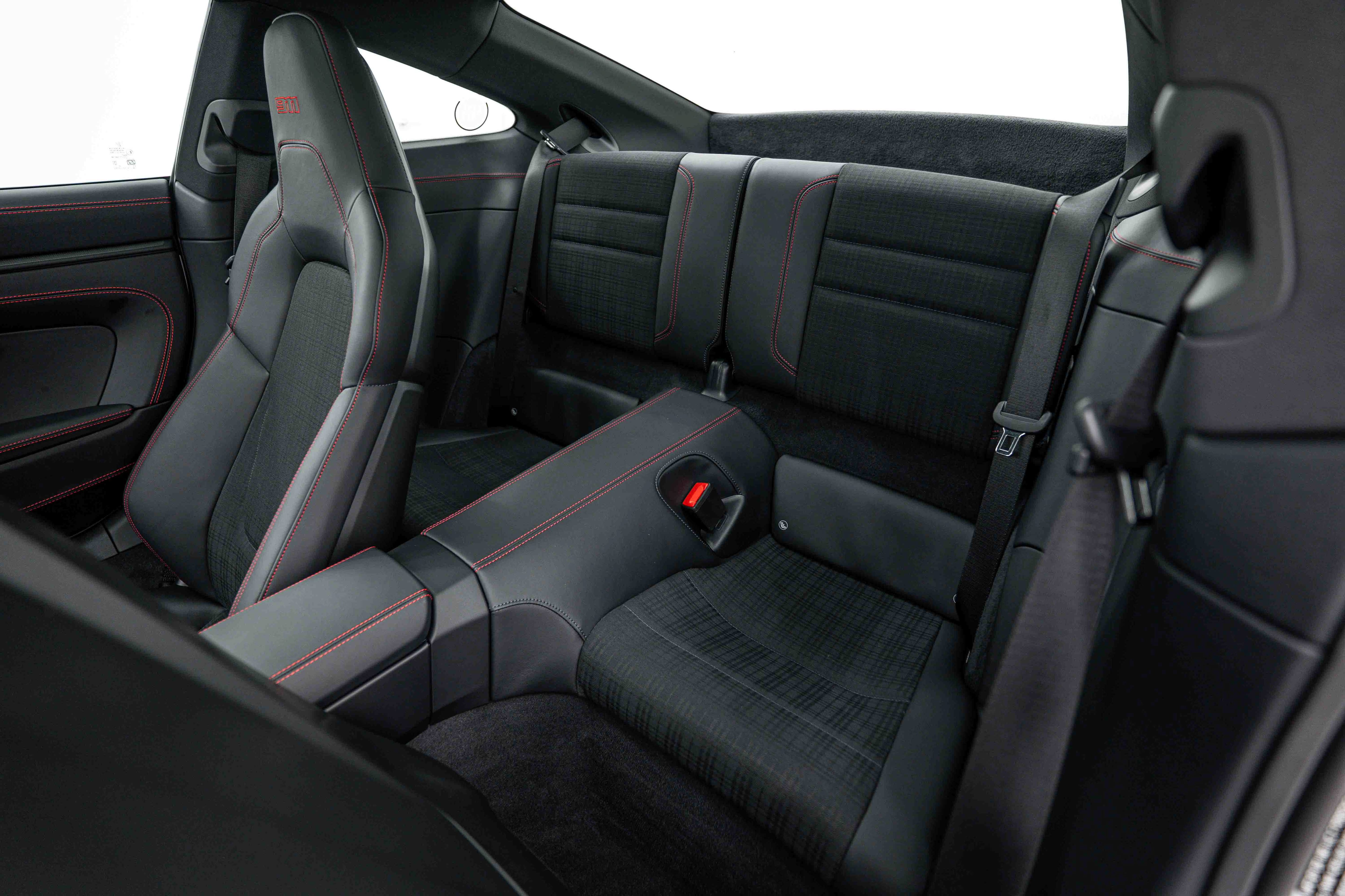 Certified 2026 Porsche 911 Carrera T RWD image 22