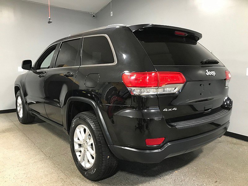Used 2014 Jeep Grand Cherokee Laredo w/ 18" Wheel & 8.4" Radio Group AWD/4WD image 5