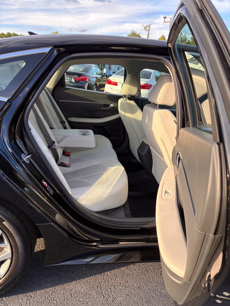 Certified 2023 Hyundai Sonata SEL FWD image 21