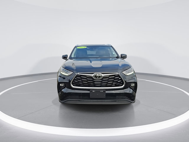 Used 2023 Toyota Highlander Limited image 5