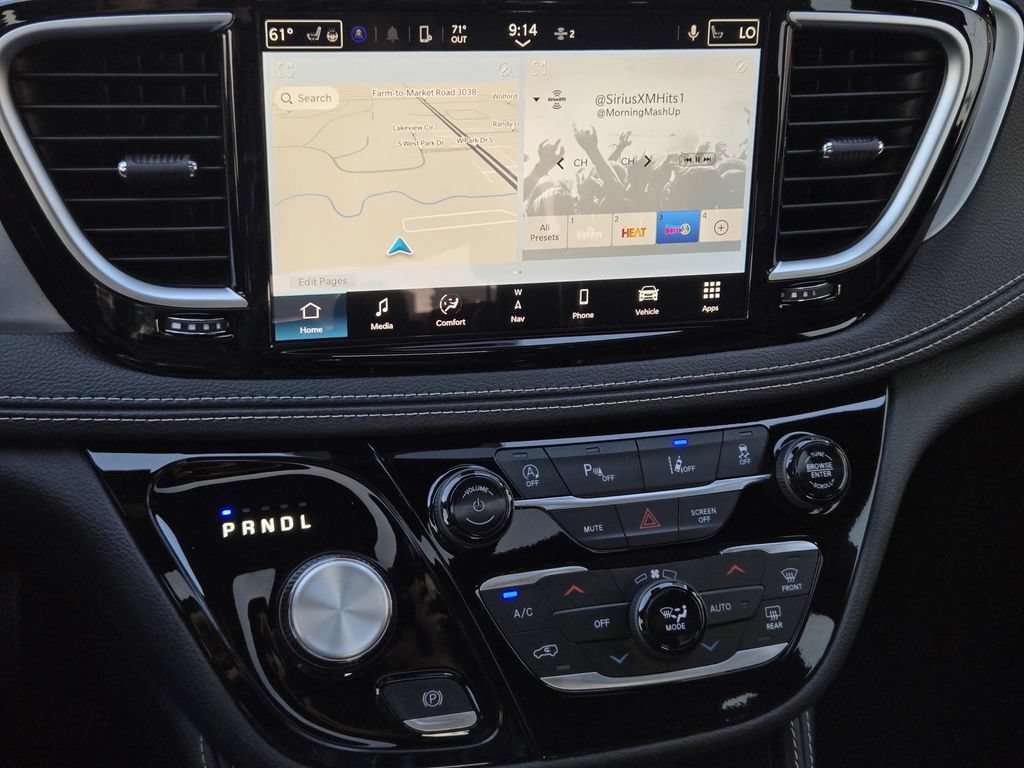 New 2026 Chrysler Pacifica Limited w/ S Appearance Package FWD image 19