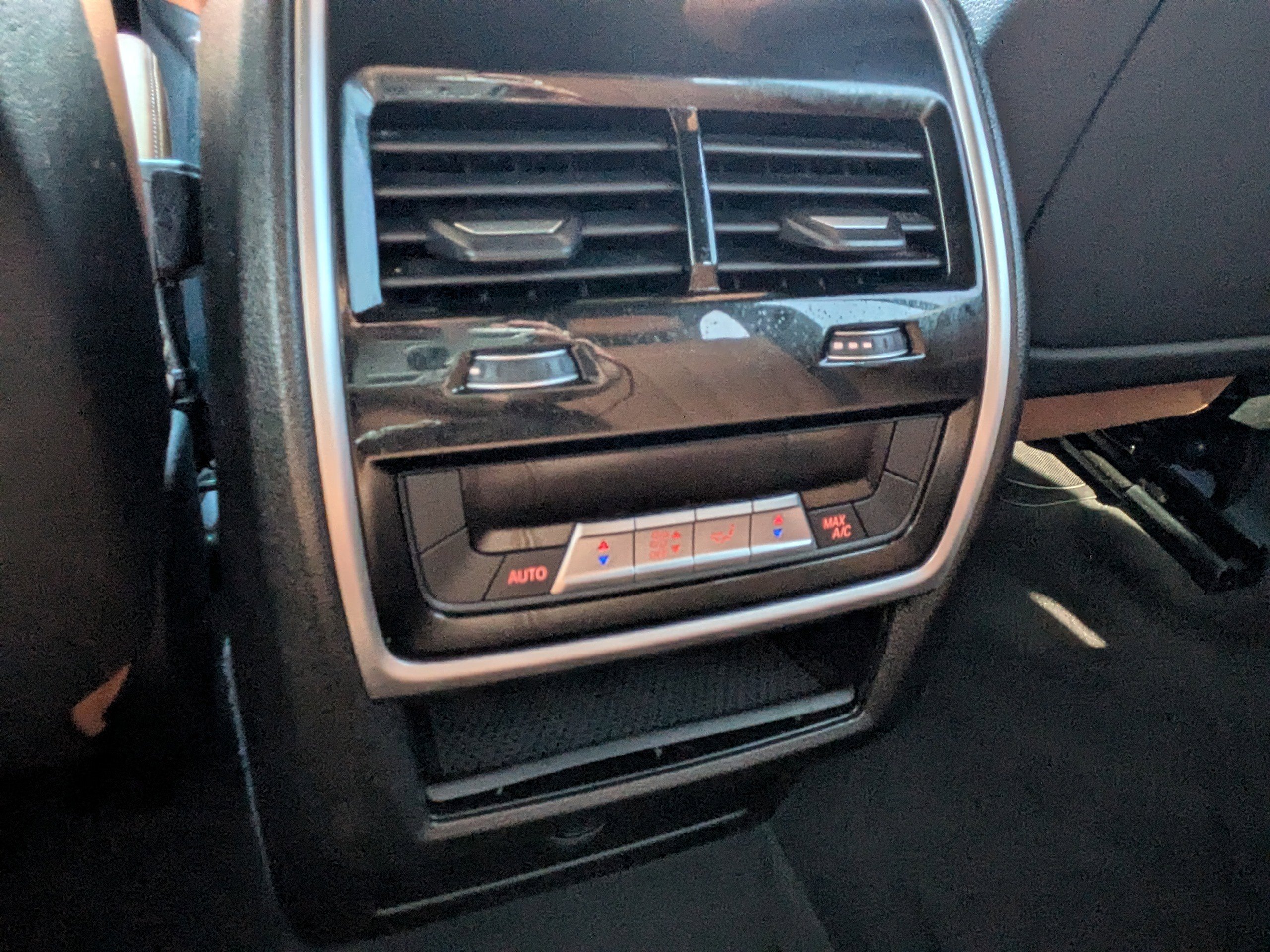 Used 2021 BMW X5 sDrive40i w/ M Sport Package image 19