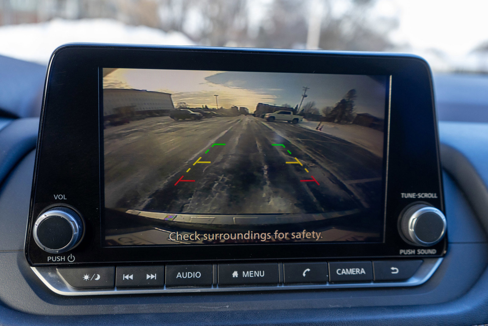 Used 2023 Nissan Rogue SV image 17