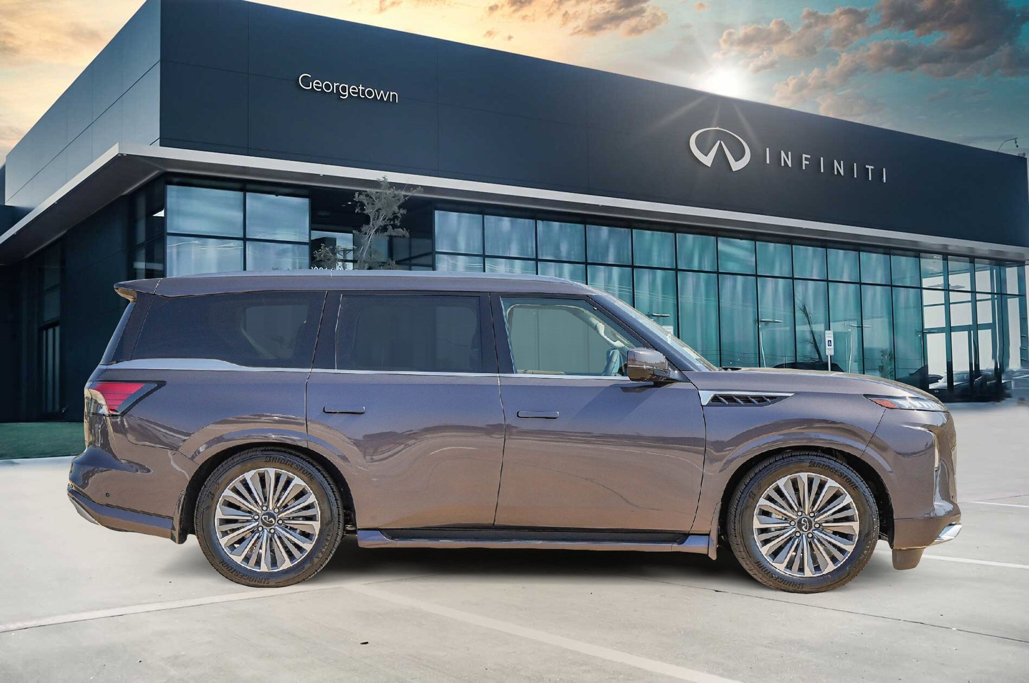 New 2026 INFINITI QX80 Luxe w/ Cargo Package image 4