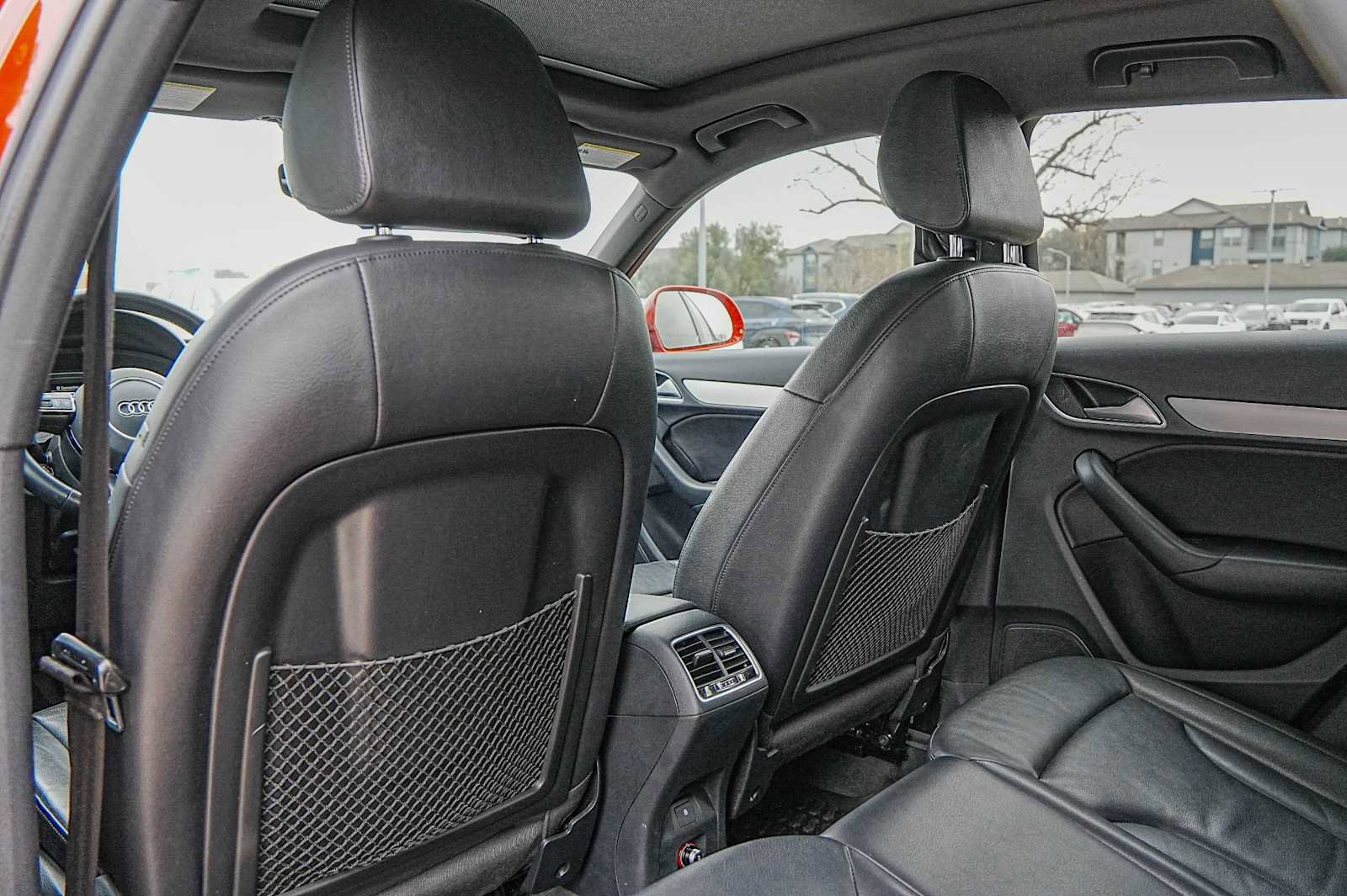 Used 2018 Audi Q3 2.0T Premium image 29