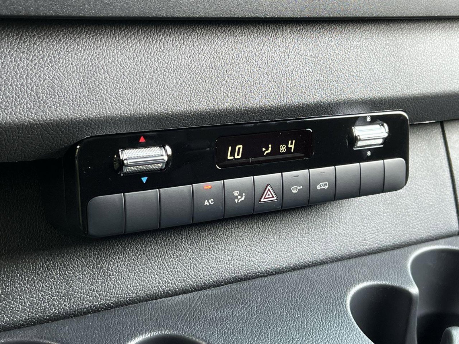 New 2025 Mercedes-Benz Sprinter 2500 image 19