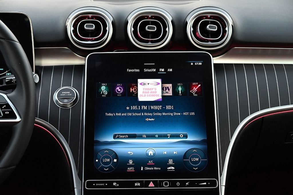 Certified 2023 Mercedes-Benz C 300 Sedan image 19