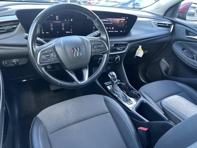 Used 2024 Buick Encore GX Preferred FWD image 17