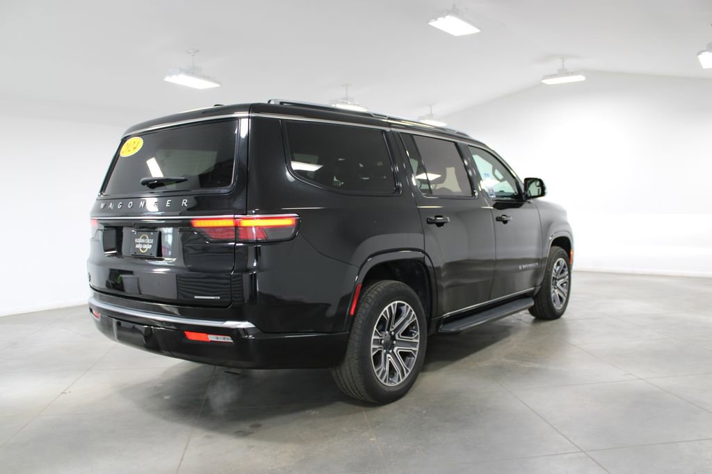 Used 2024 Jeep Wagoneer Series II AWD/4WD image 13