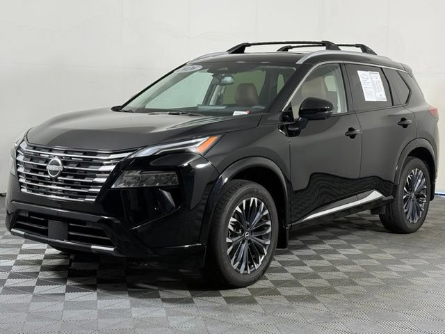 Used 2026 Nissan Rogue Platinum w/ Platinum Premium Package AWD/4WD image 2