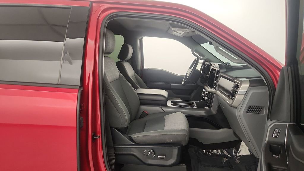 Used 2021 Ford F150 XLT w/ Equipment Group 302A High image 32