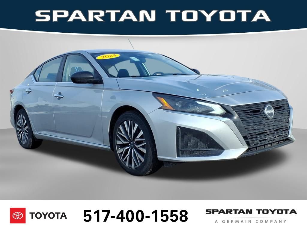 Used 2024 Nissan Altima 2.5 SV image 5