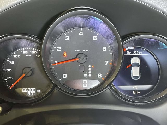 Certified 2020 Porsche Macan AWD/4WD image 46