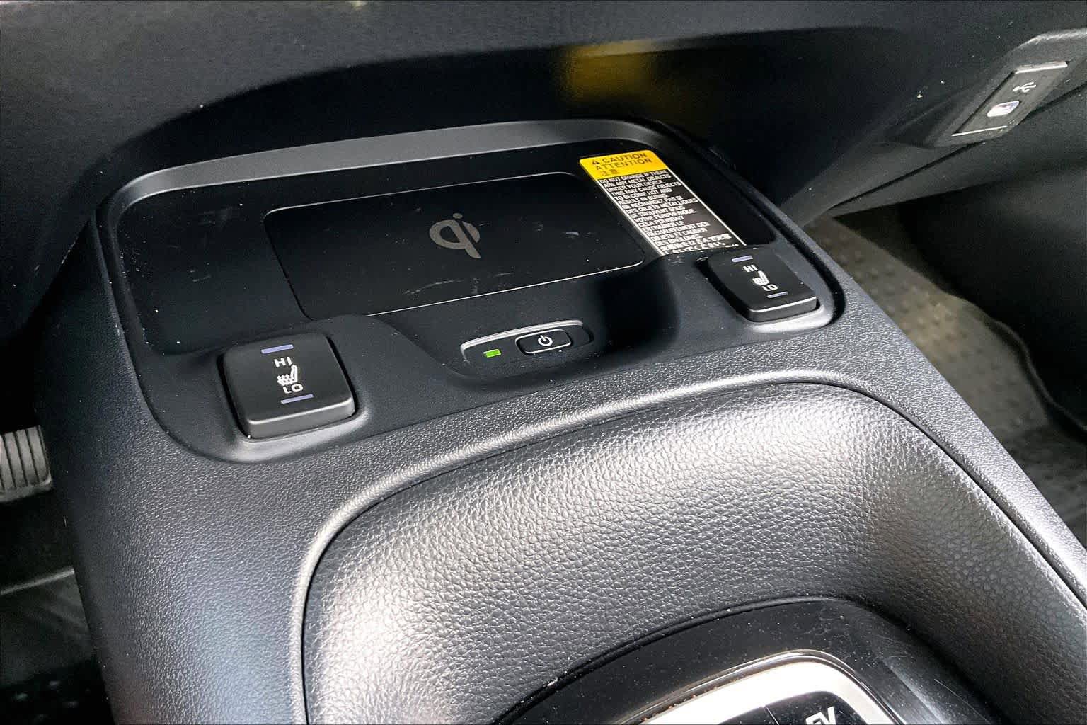 Used 2024 Toyota Corolla XLE FWD image 32