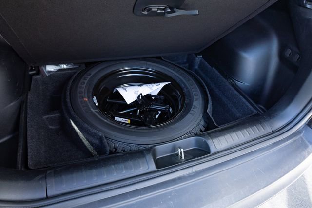 Used 2020 Jeep Cherokee Trailhawk w/ Cold Weather Group image 23