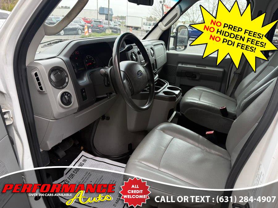 Used 2012 Ford E-250 and Econoline 250 Extended w/ Commercial Cargo Van Pkg RWD image 7