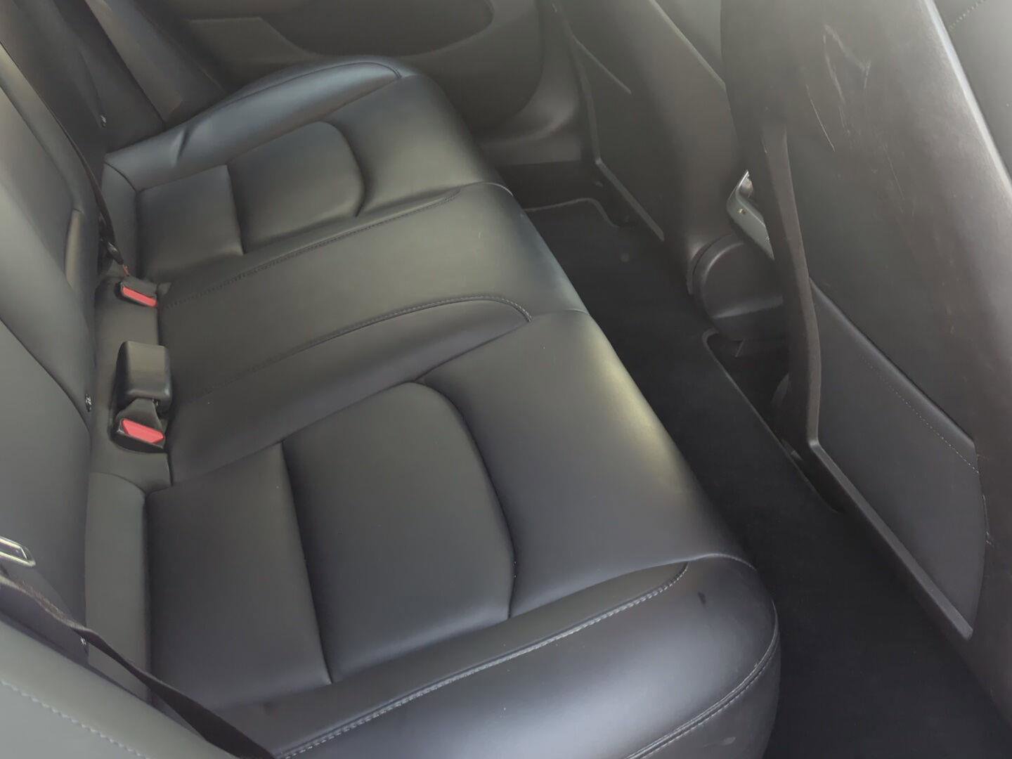 Used 2018 Tesla Model 3 Long Range image 16