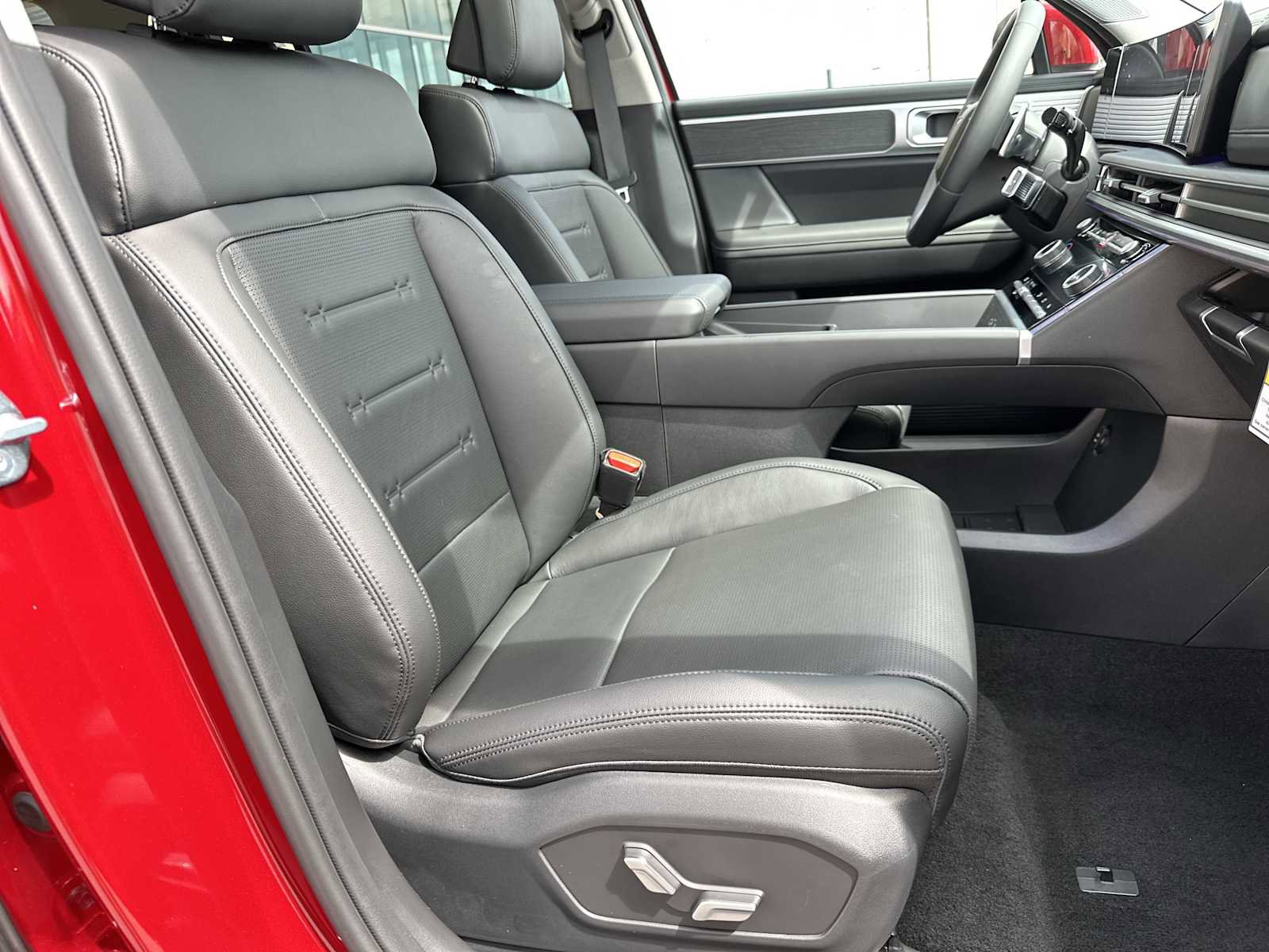 New 2026 Hyundai Santa Fe Limited FWD image 28