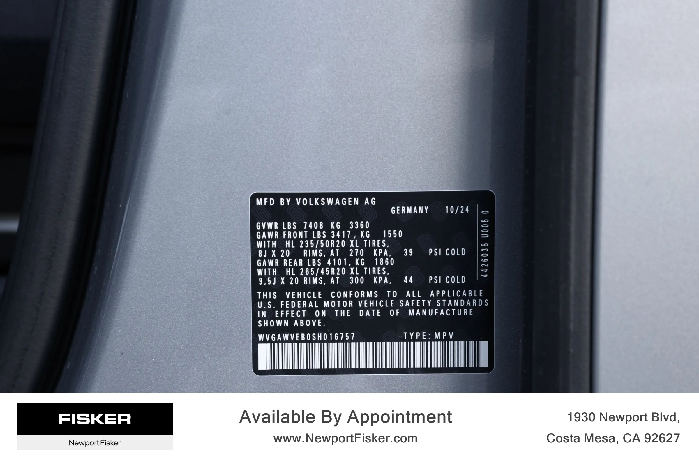 Used 2025 Volkswagen ID. Buzz Pro S image 38