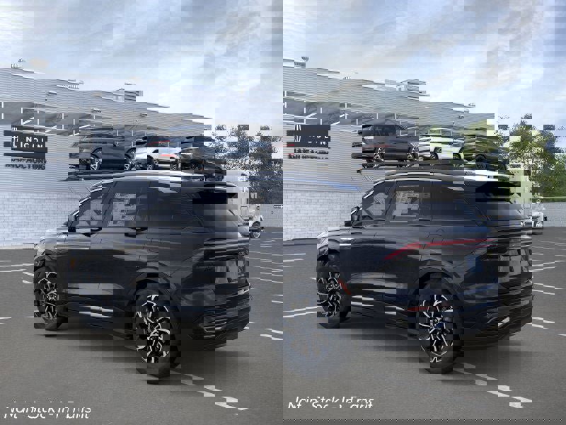 New 2026 Lincoln Nautilus Premier w/ Equipment Group 102A image 4