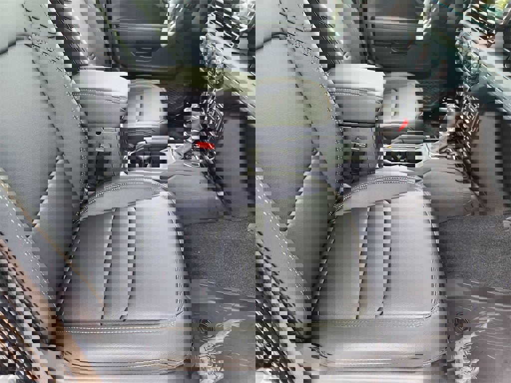 New 2025 Jeep Wrangler Unlimited Sahara image 10