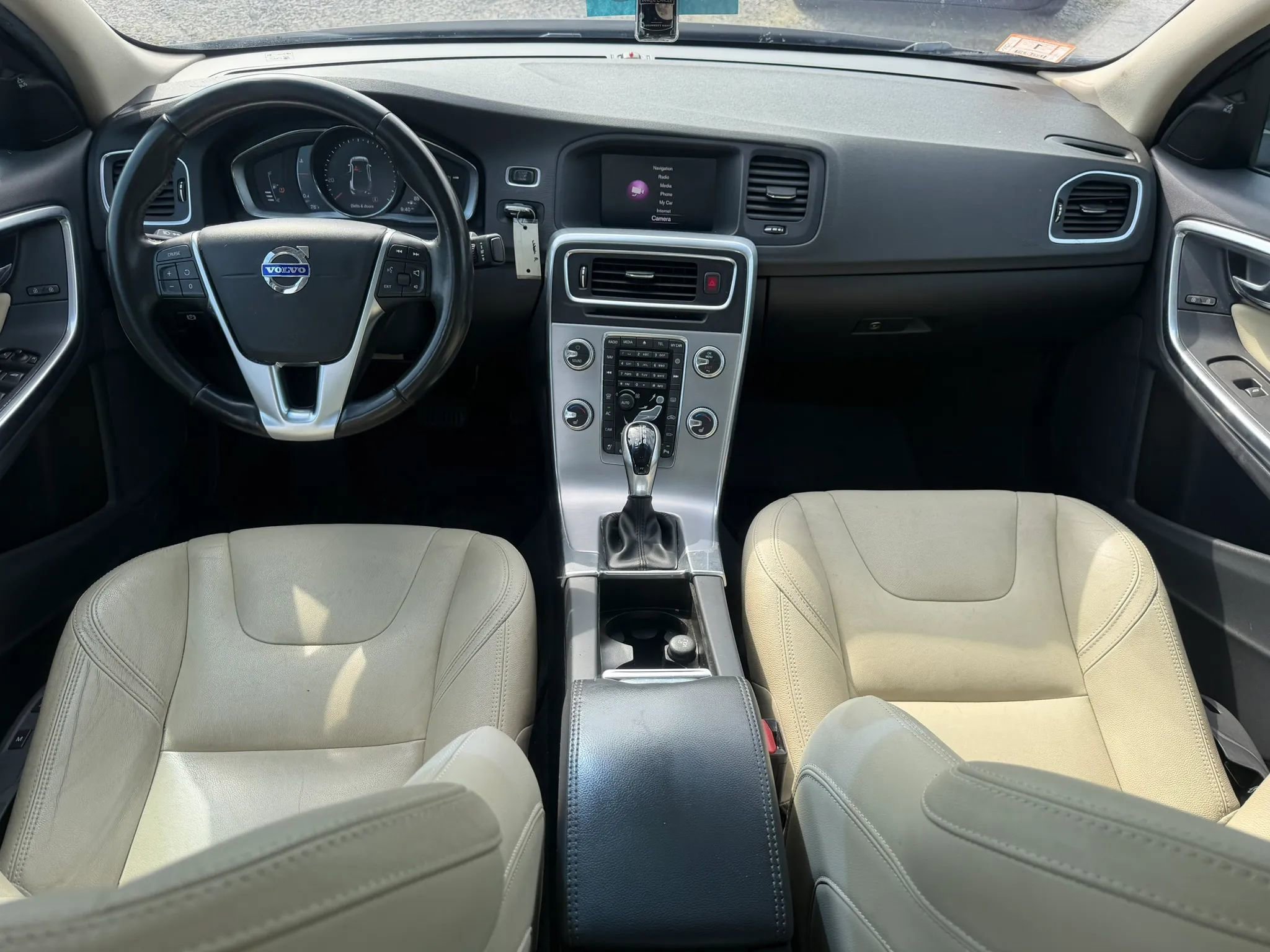 Used 2018 Volvo S60 T5 Dynamic w/ Vision Package AWD/4WD image 30