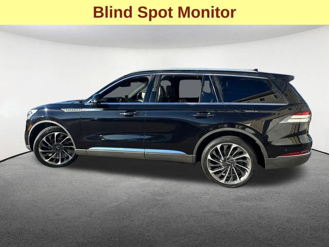 Used 2020 Lincoln Aviator Reserve w/ Equipment Group 202A image 6
