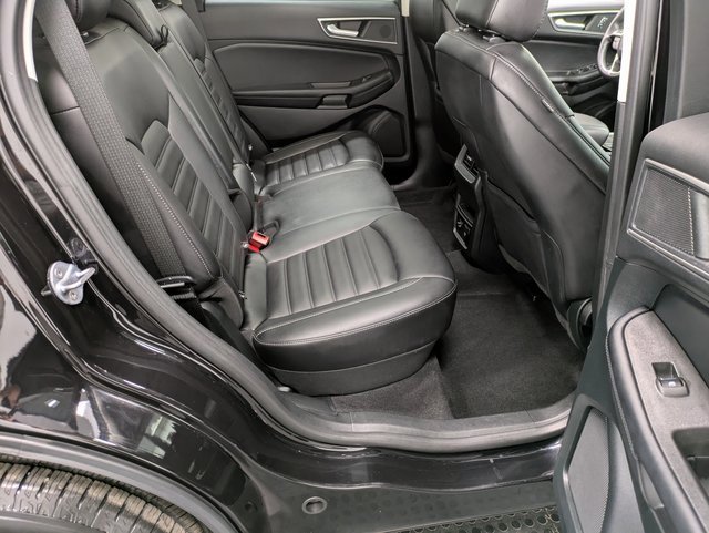Used 2022 Ford Edge SEL w/ Convenience Package image 26