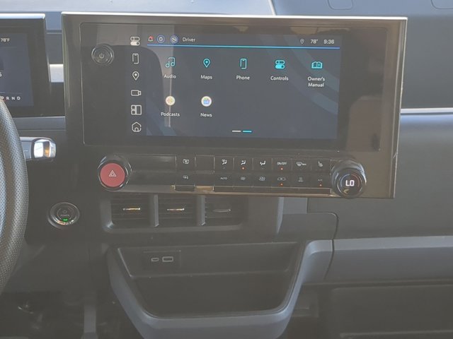 Used 2024 Chevrolet Brightdrop 600 w/ Commercial Equipment Package AWD/4WD image 15