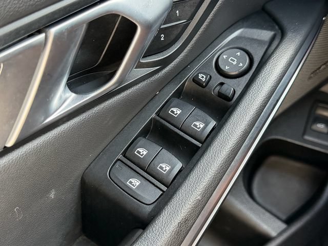 Used 2019 BMW 330i Sedan w/ Premium Package RWD image 28
