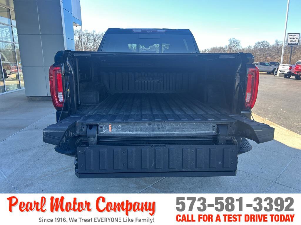 Certified 2020 GMC Sierra 1500 AT4 w/ AT4 Premium Package image 6