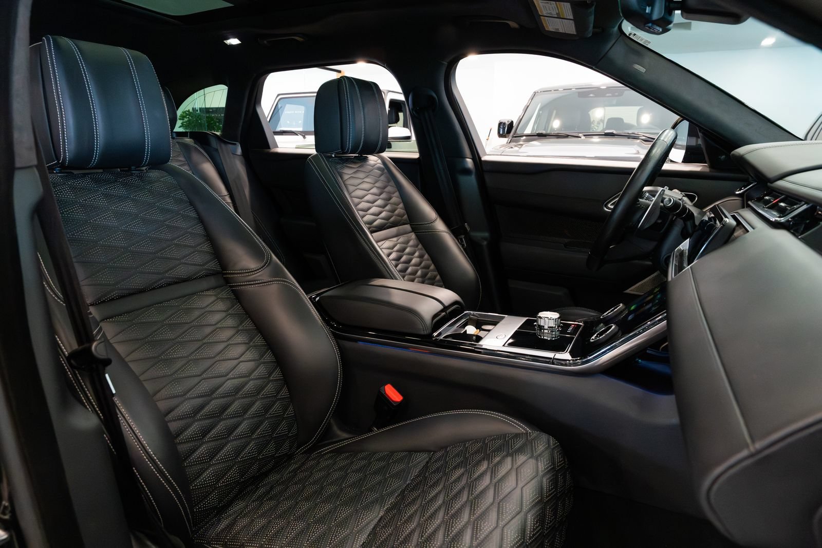 Used 2020 Land Rover Range Rover Velar SV Autobiography Dynamic AWD/4WD image 28