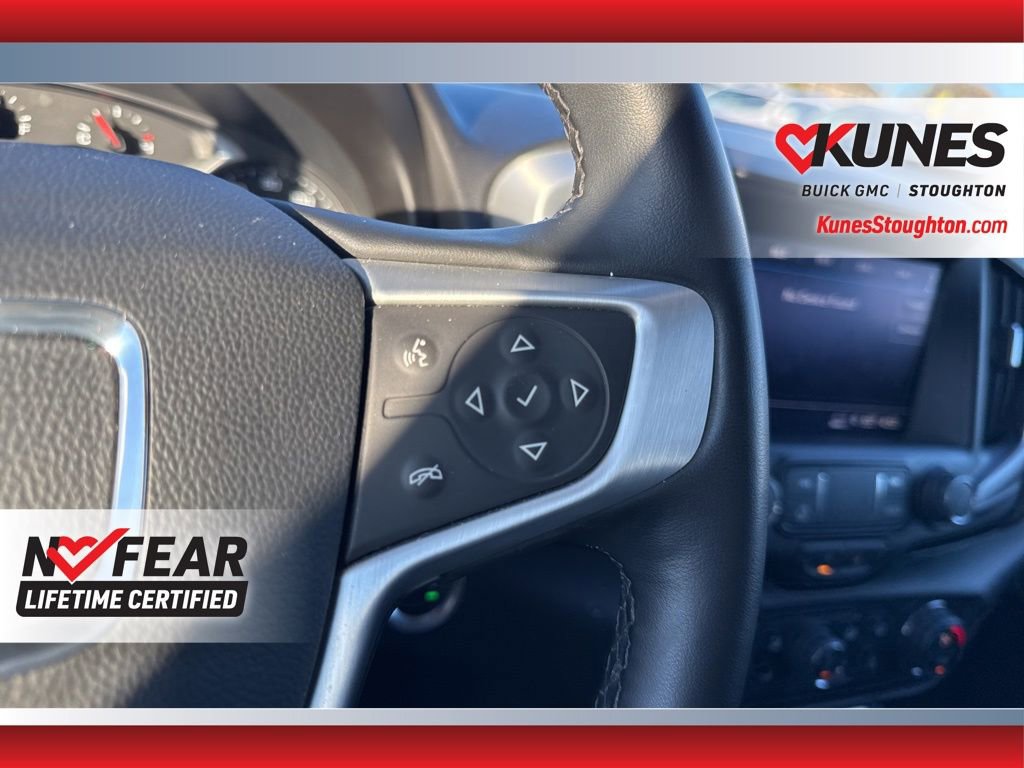 Used 2024 GMC Terrain SLT image 27