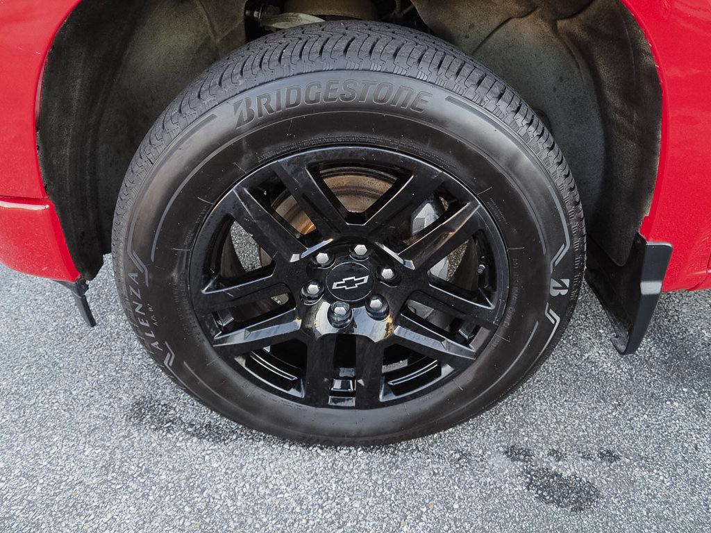 Certified 2024 Chevrolet Silverado 1500 Custom w/ LPO, Dark Essentials Package AWD/4WD image 31