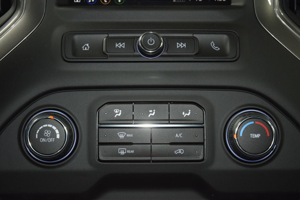 New 2026 Chevrolet Silverado 2500 Custom w/ Custom Value Package AWD/4WD image 34