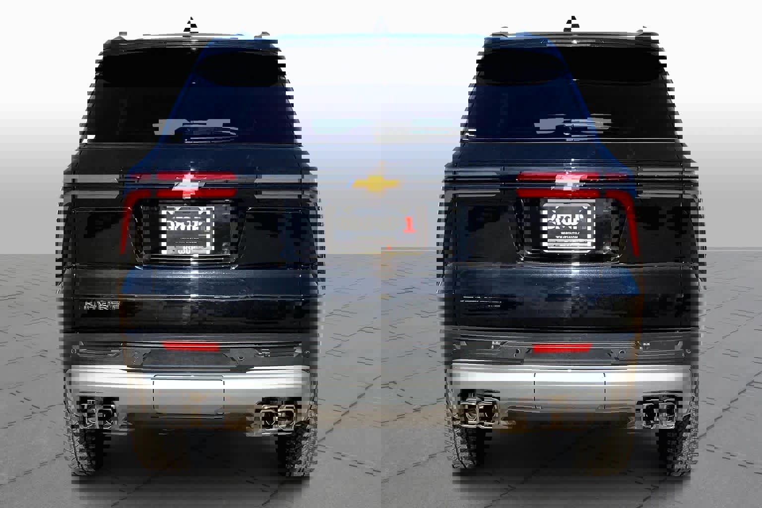 Used 2025 Chevrolet Traverse LT image 5