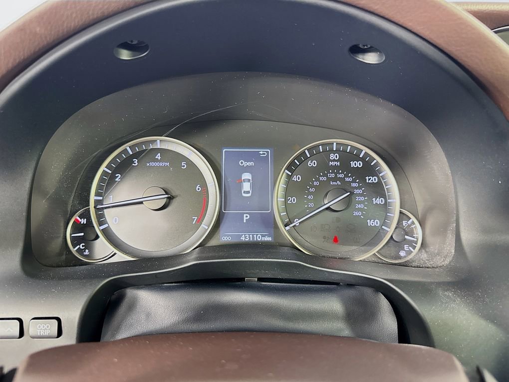 Used 2016 Lexus ES 350 w/ Premium Package w/Wood Trim FWD image 17