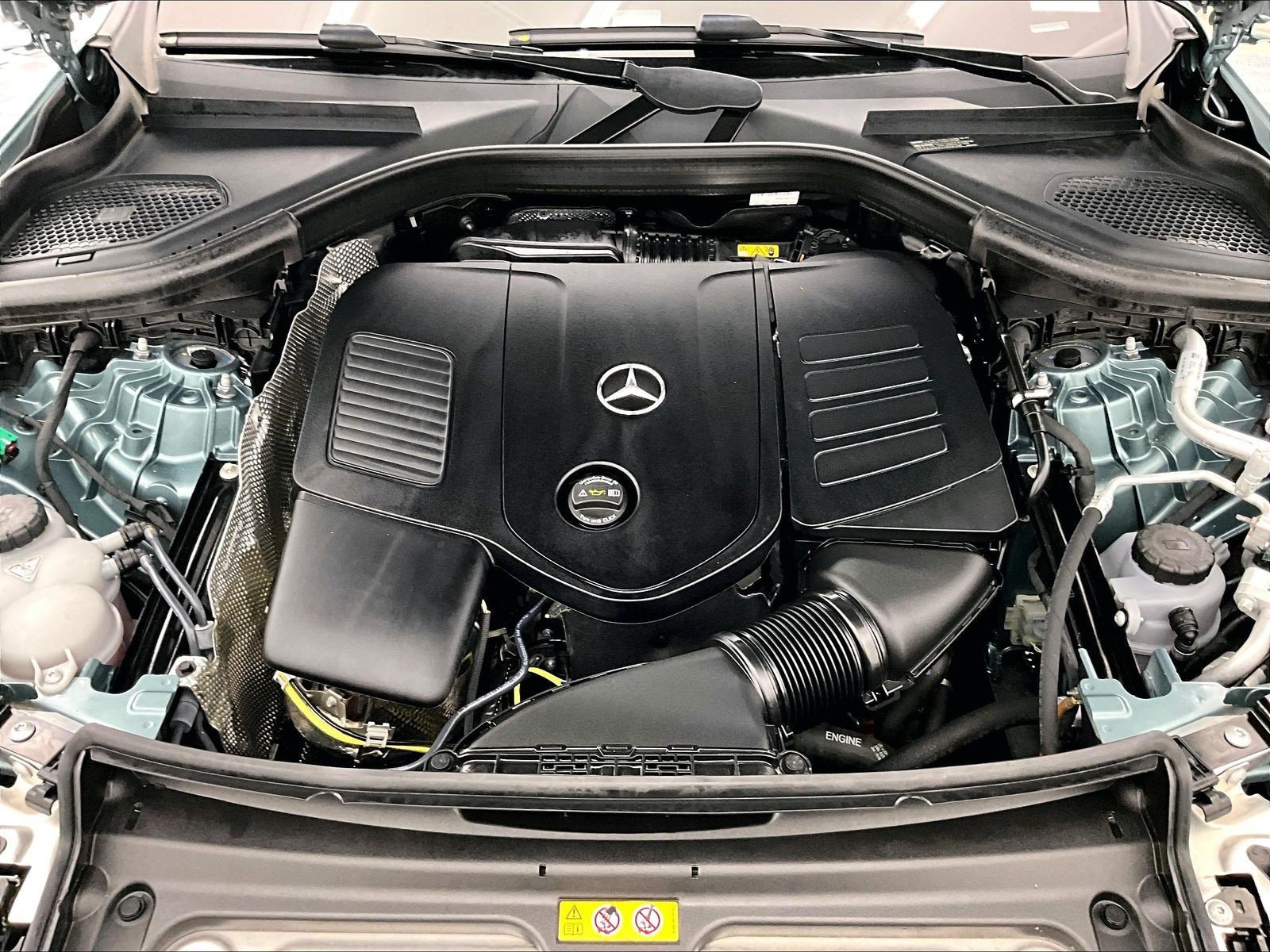 Certified 2025 Mercedes-Benz GLC 350e 4MATIC image 9