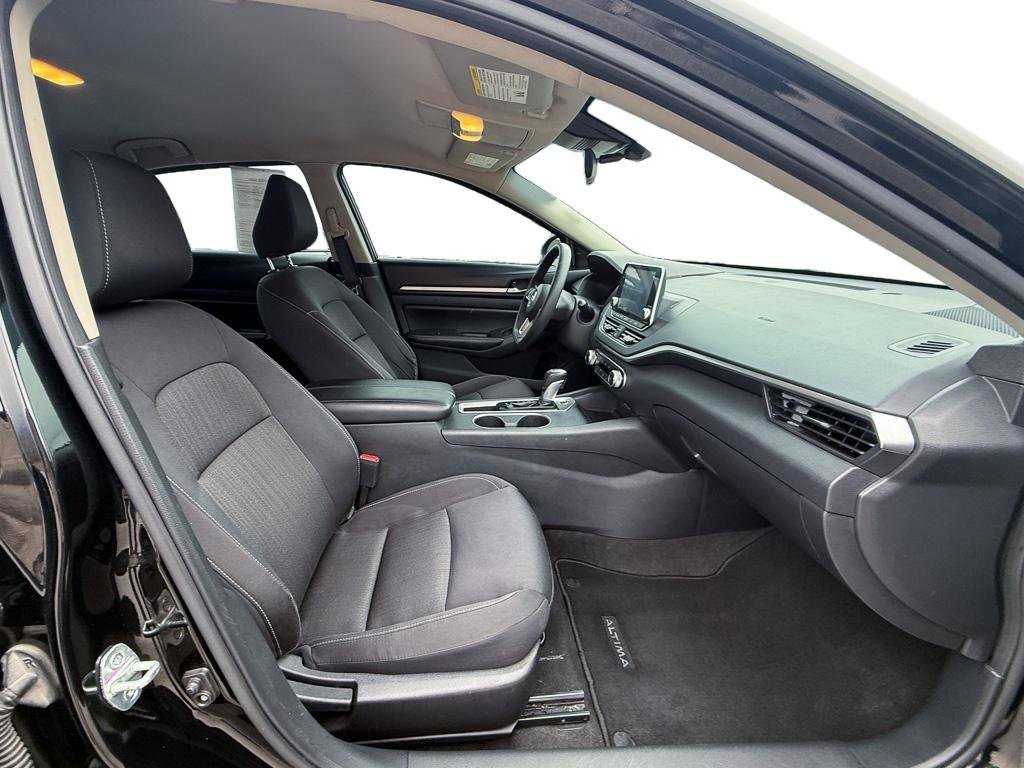 Used 2022 Nissan Altima 2.5 SV image 21