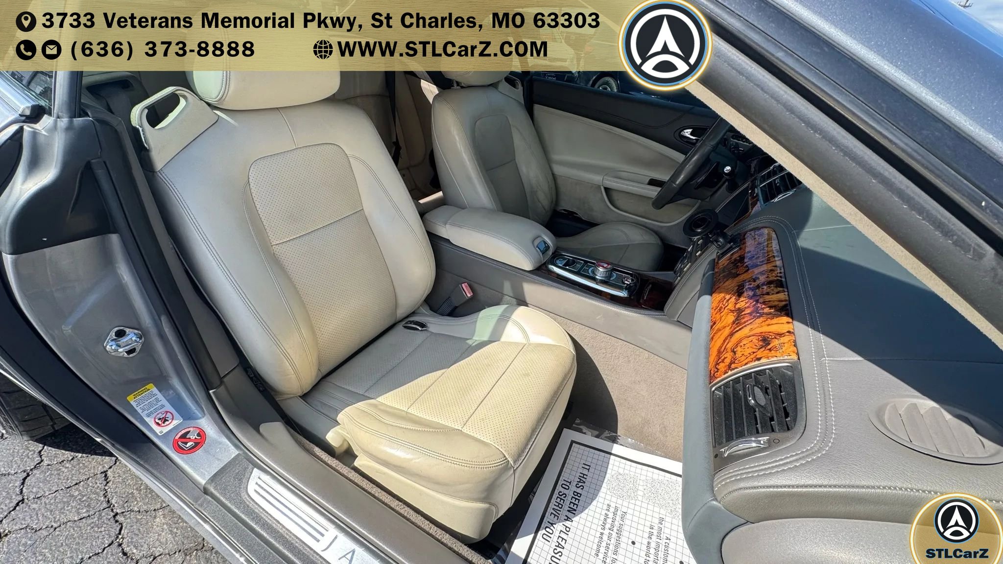 Used 2010 Jaguar XKR Convertible image 20