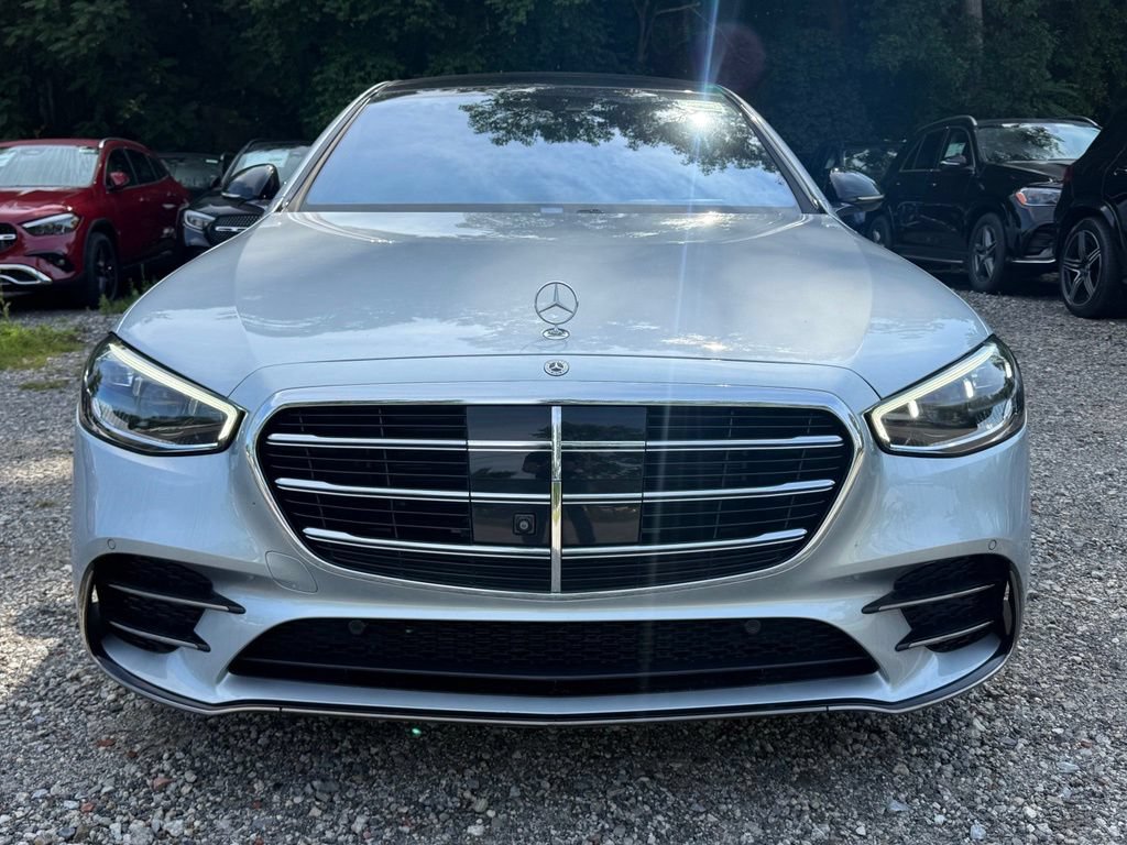 Used 2023 Mercedes-Benz S 500 4MATIC image 2