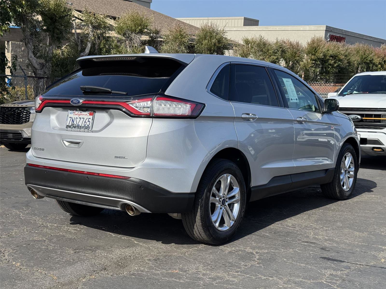 Used 2015 Ford Edge SEL w/ Equipment Group 201A FWD image 12