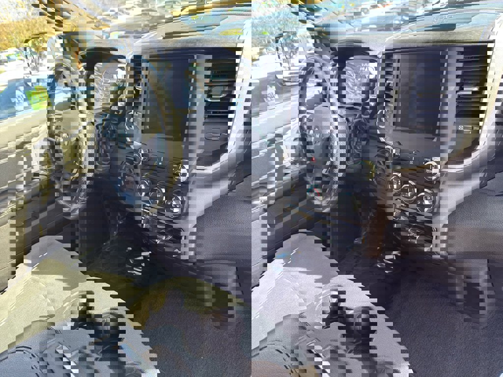 Used 2022 RAM 3500 Big Horn image 21