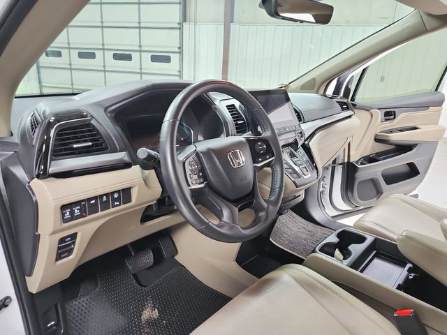Used 2023 Honda Odyssey Touring image 18