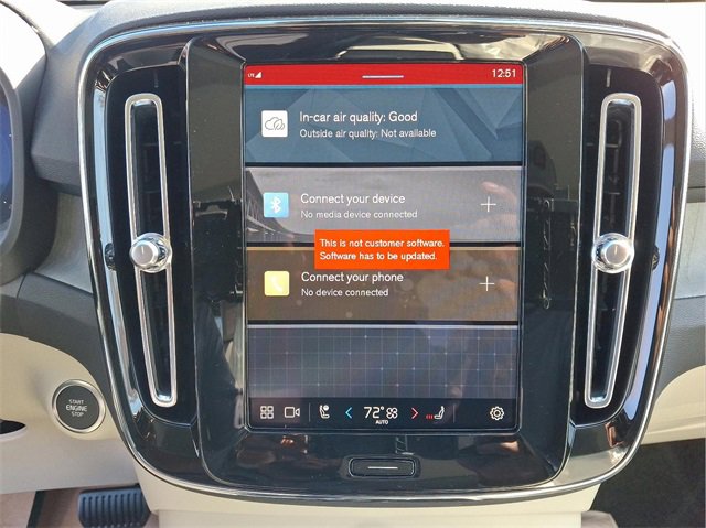 New 2025 Volvo XC40 B5 Plus w/ Protection Package Premier image 11