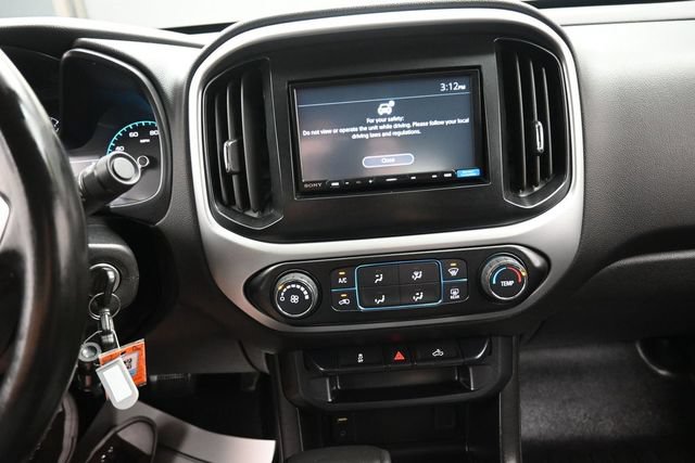 Used 2017 Chevrolet Colorado LT w/ LT Convenience Package RWD image 10