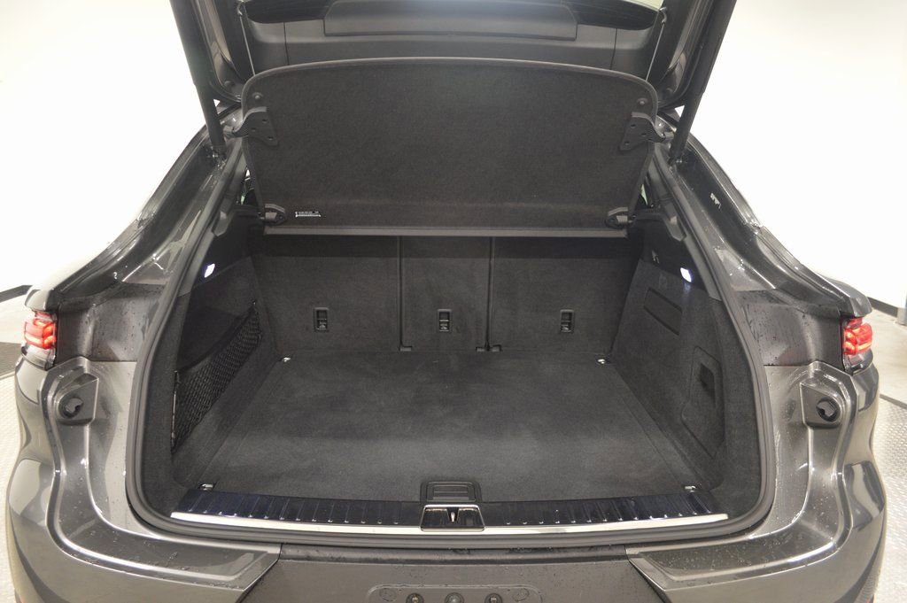 Certified 2024 Porsche Cayenne Coupe image 39