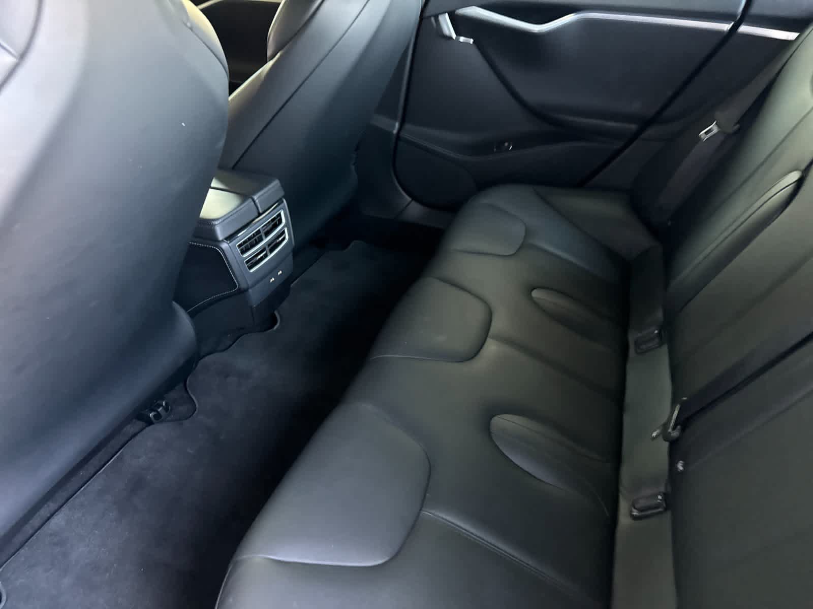 Used 2017 Tesla Model S 75 RWD image 4