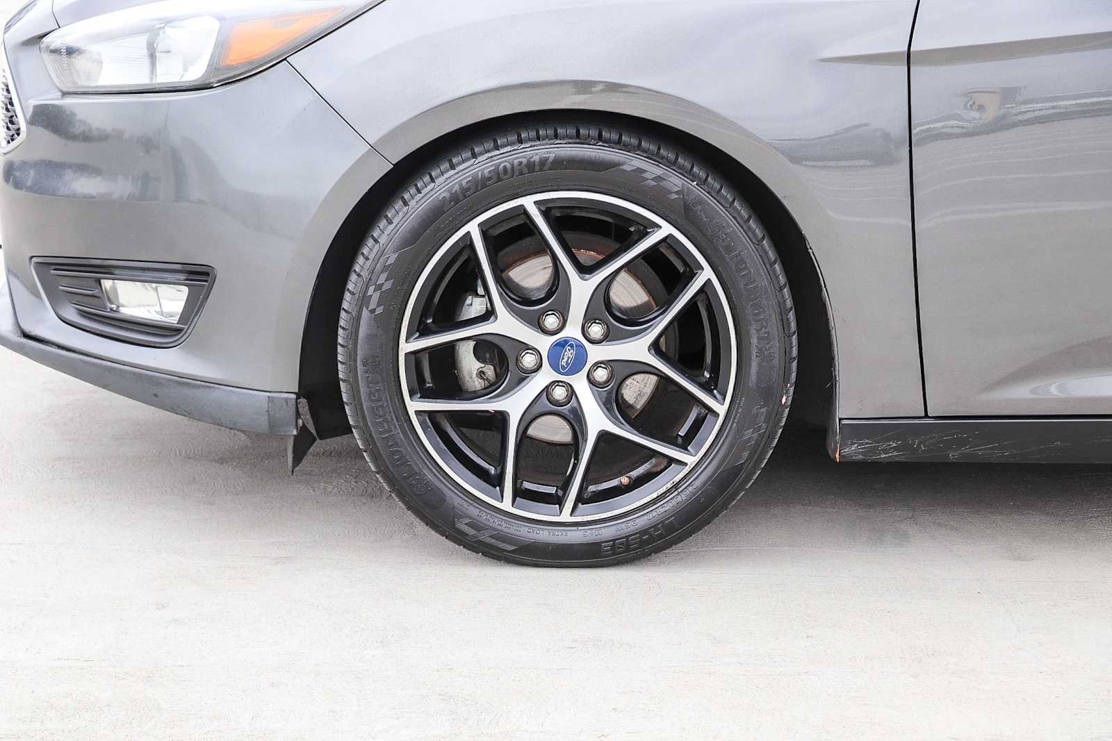 Used 2018 Ford Focus SEL FWD image 9